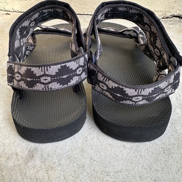 Teva Sandals Men Size 12 Original Universal Water Resistant Hiking Camping - Picture 11 of 14